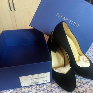 Sarah Flint Women's Black Pumps